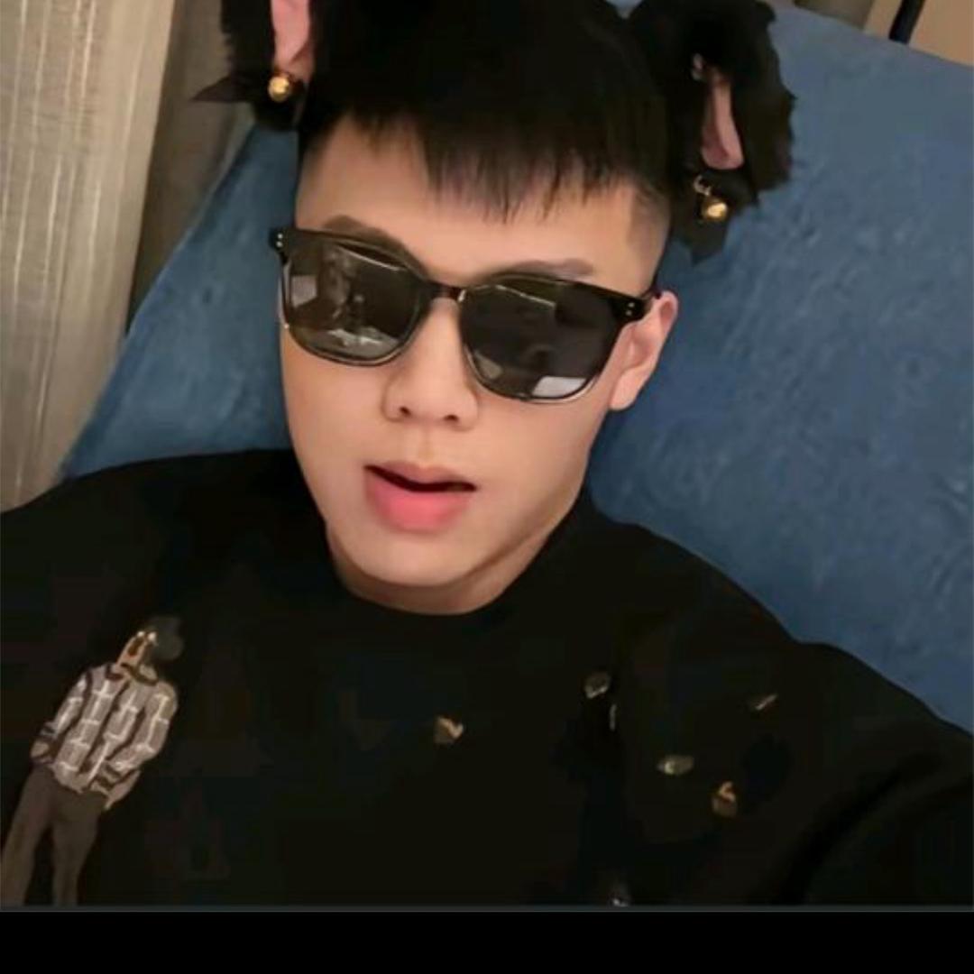 云顶慕斯抹茶拿铁