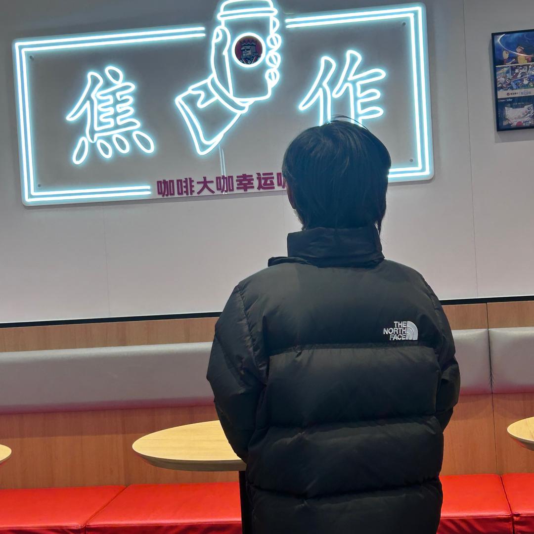 默哥妈妈酱💗