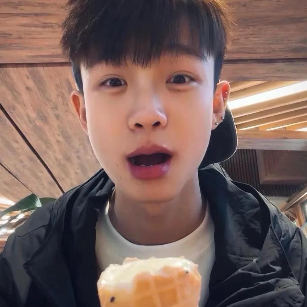 卖萌被砍十六刀