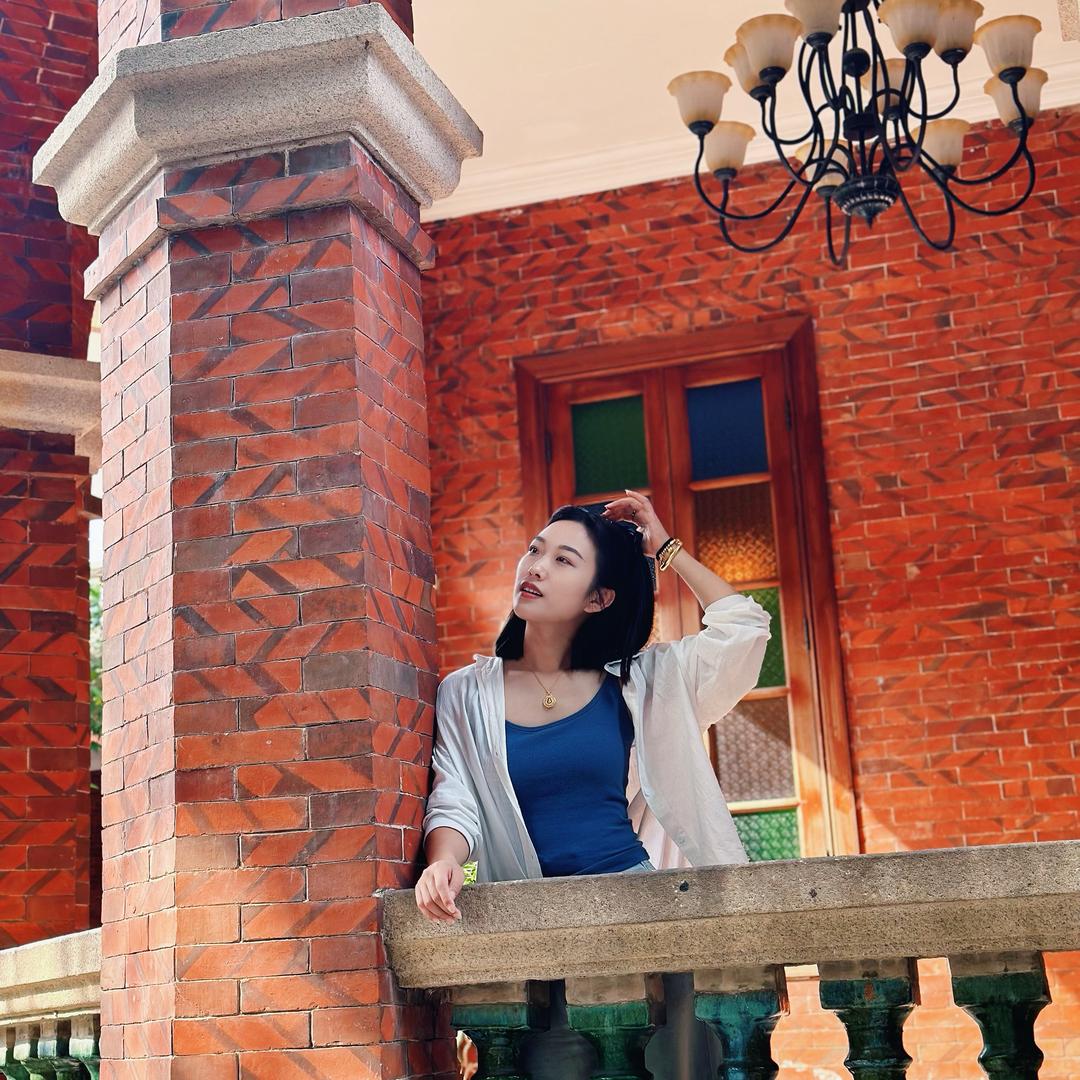 卖钢结构的小张