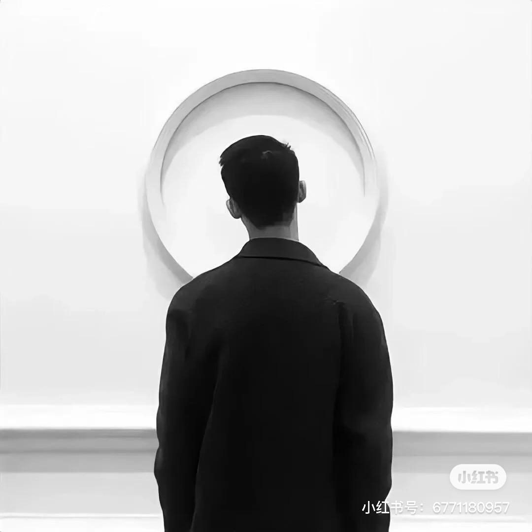 小姜自闭了