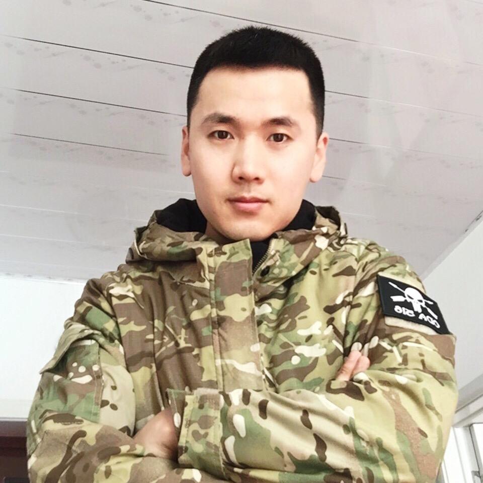 【骑驴的唐僧】