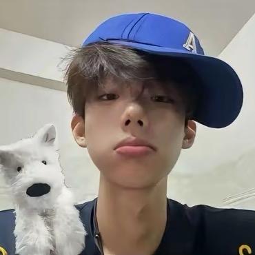 ᅠᅠᅠᅠᅠᅠᅠᅠᅠᅠᅠᅠ