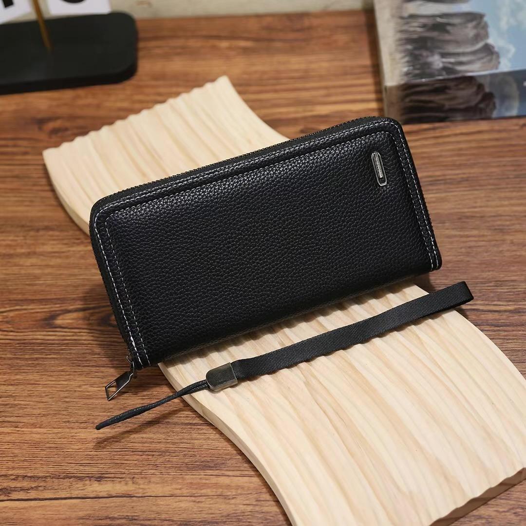 领先皮具惠民店