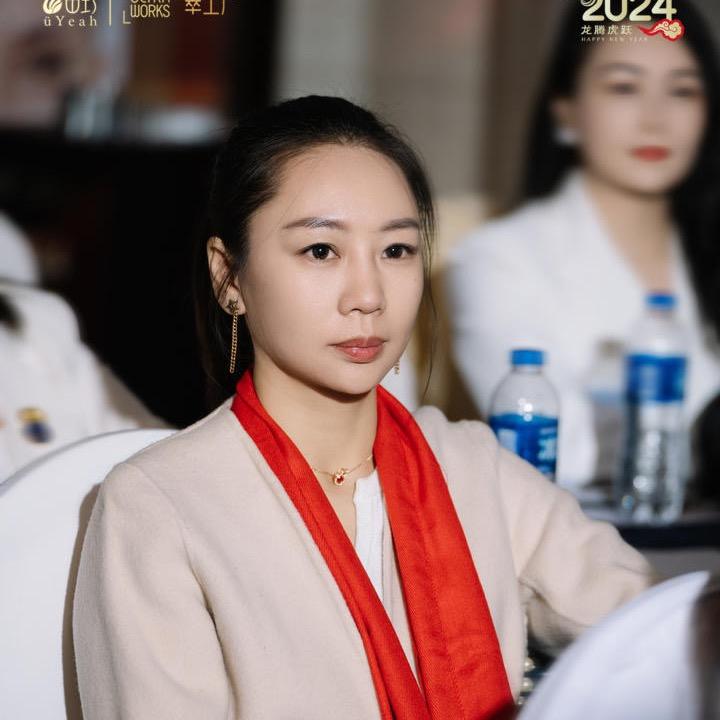 美业周莹讲轻疗肤