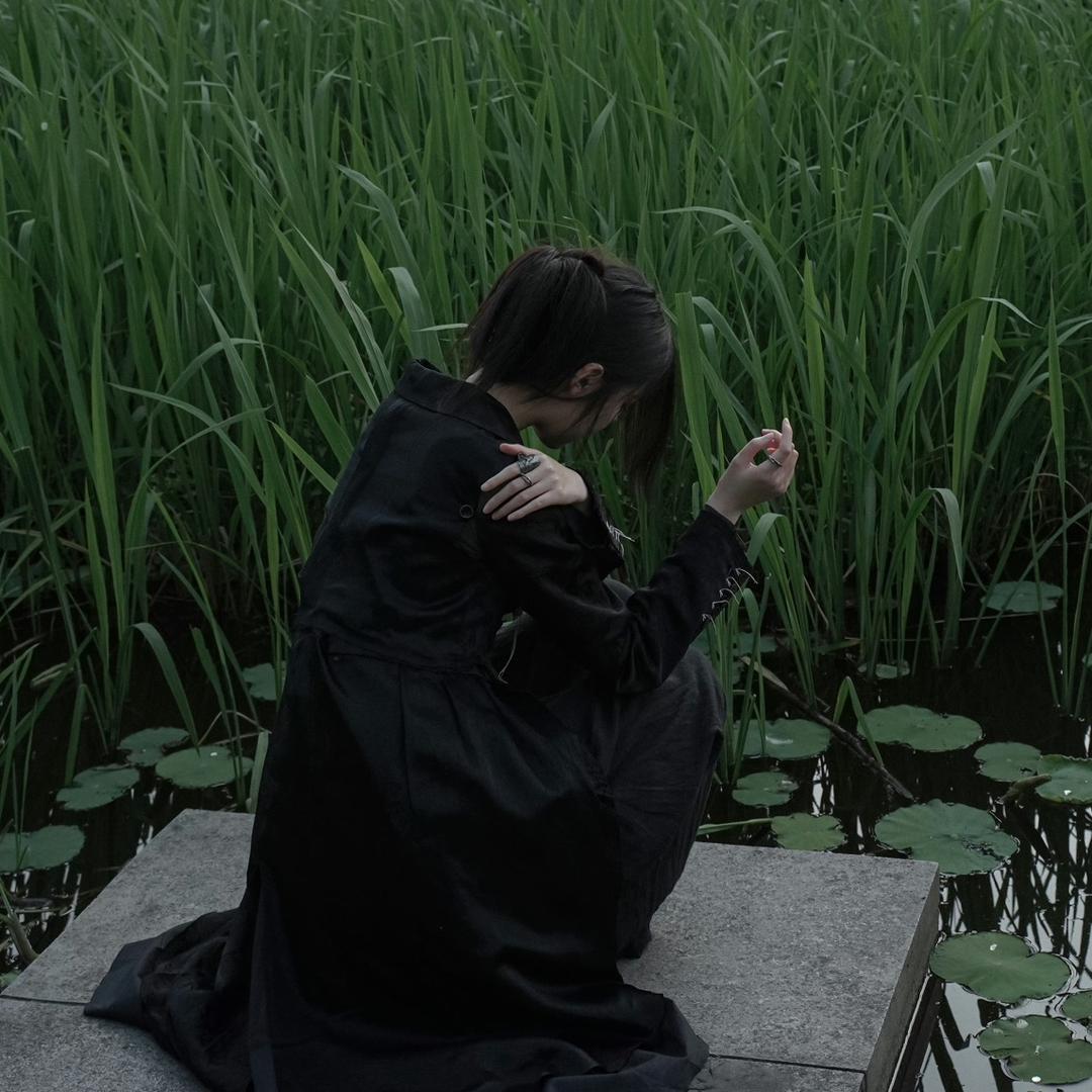 一颗柳絮呀