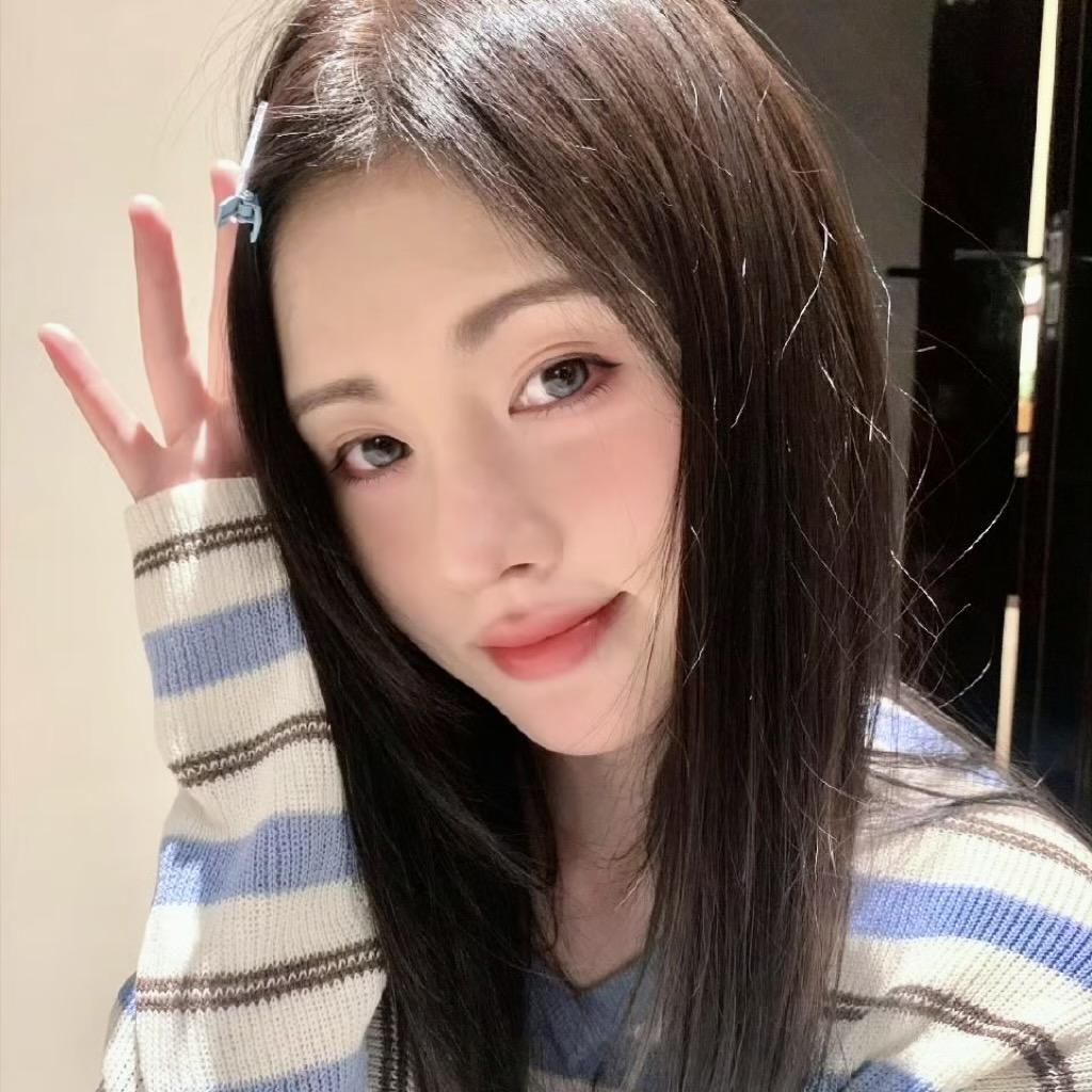 美女也会ᵉᵐᵒ