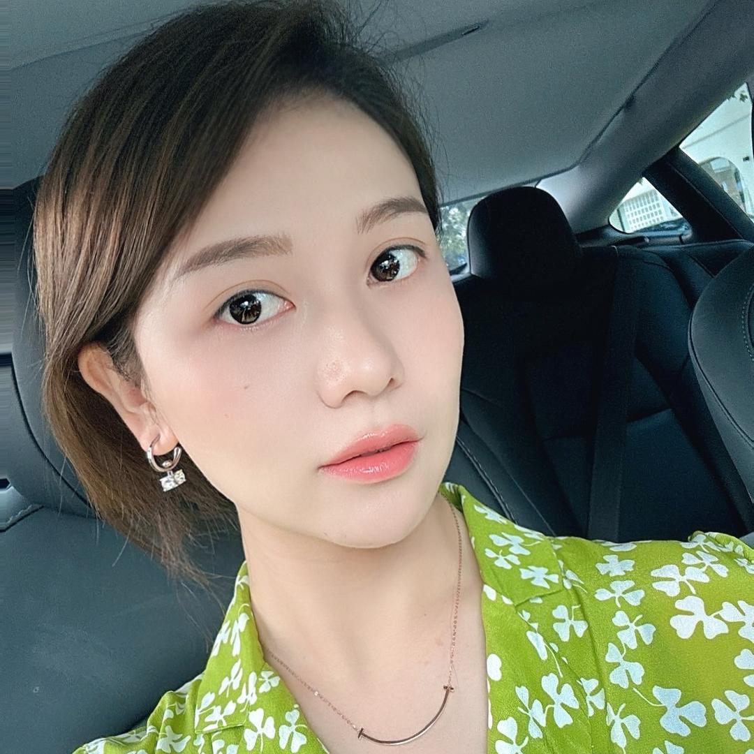 Evelyn-莹莹