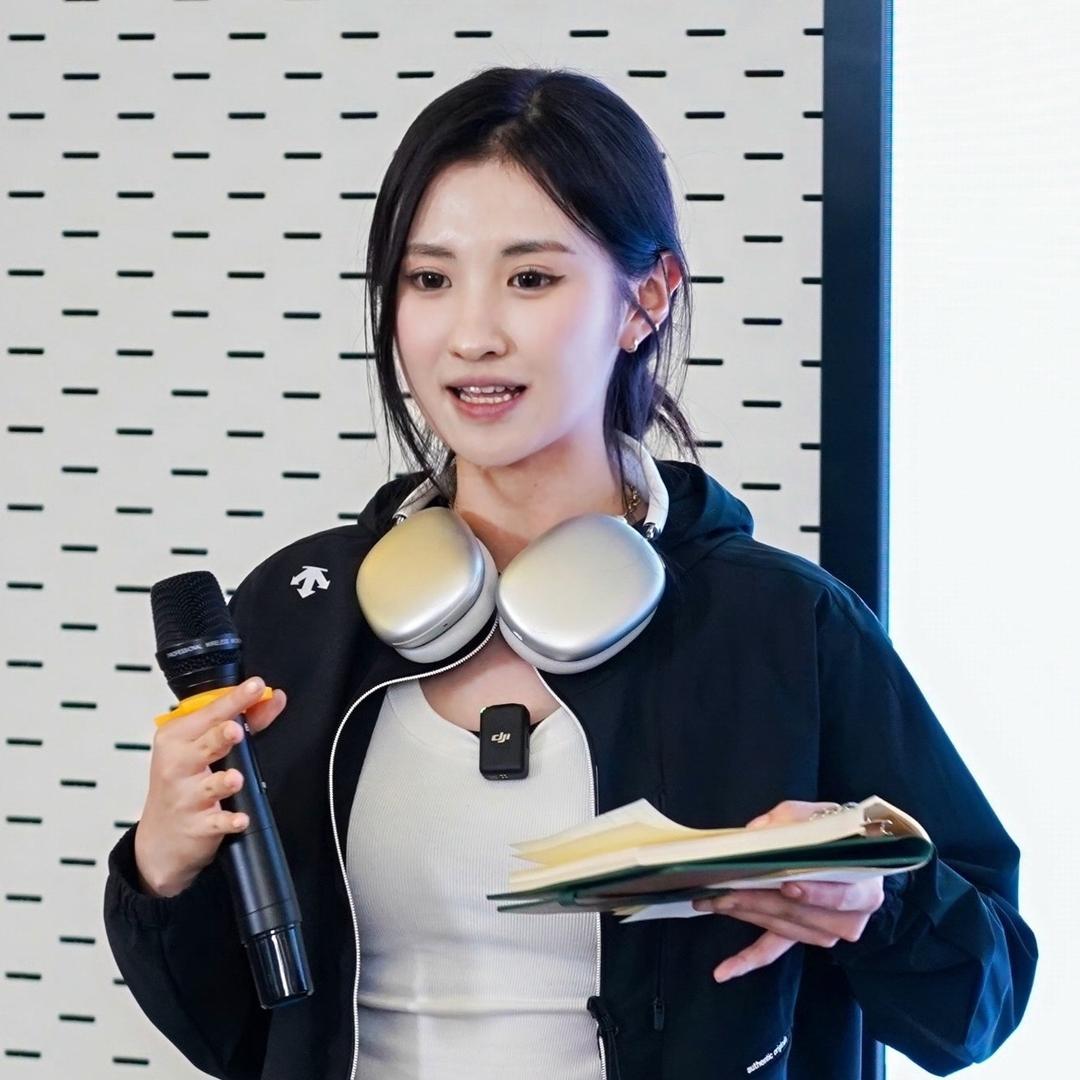 林一韩国潮牌 迪