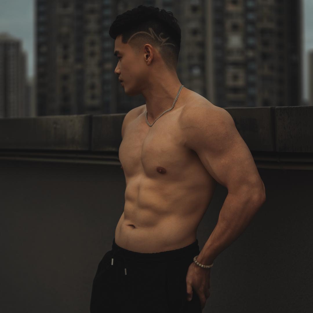 掰不弯的白皮🐔。