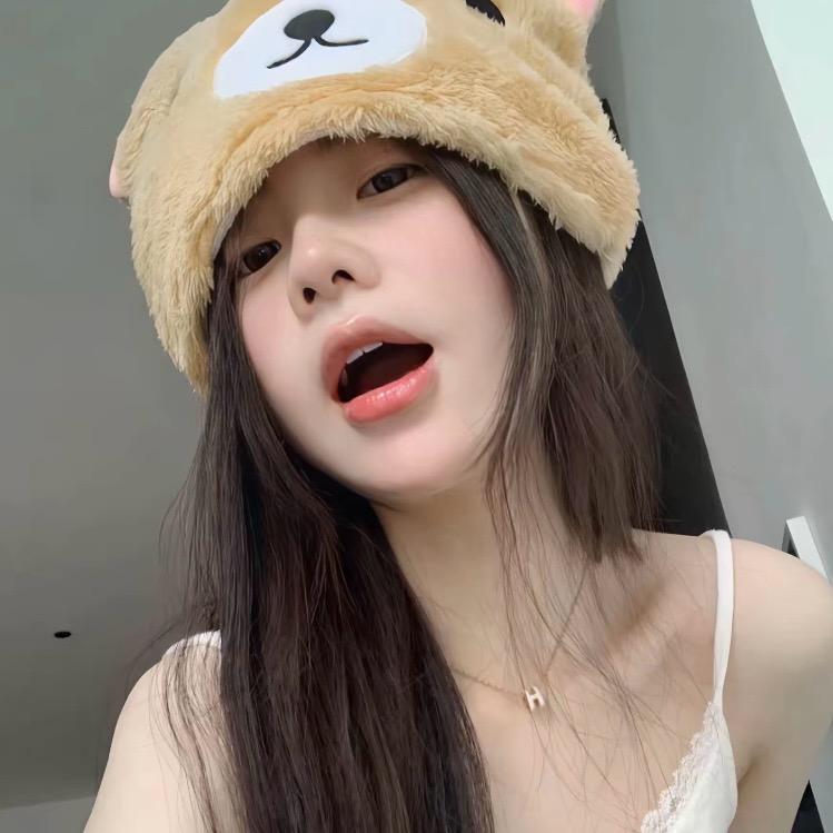 草莓碎碎冰🧊