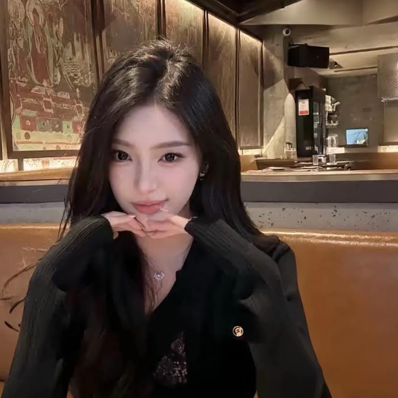 变成小蜘蛛躺网里看男大洗澡