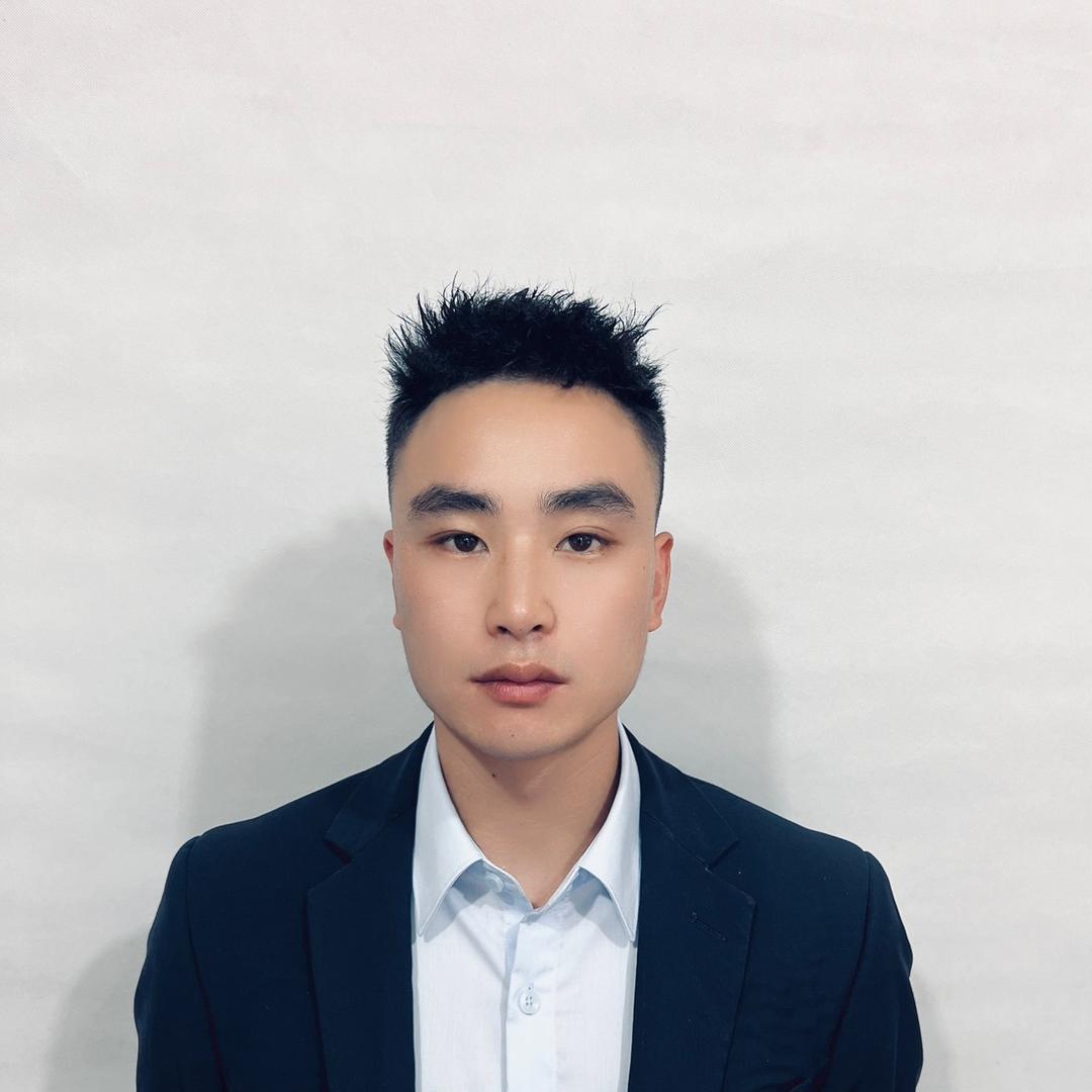 李思超