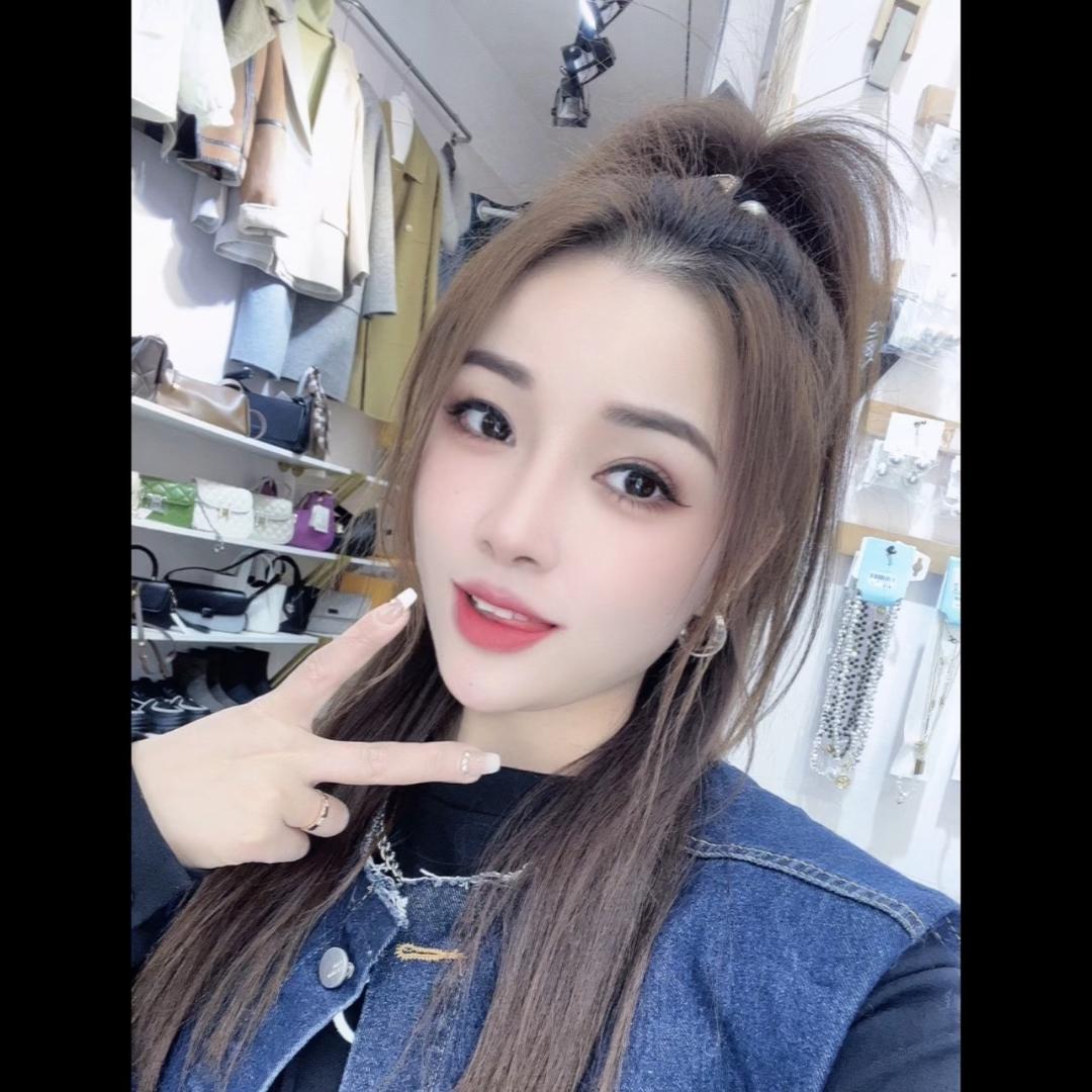 wang彤彤（南召电商公司🎀）