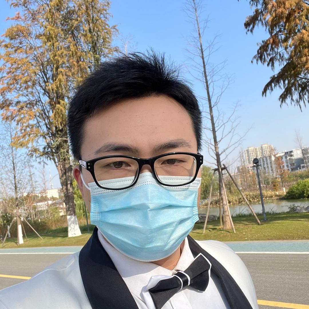 光头小嘟嘟