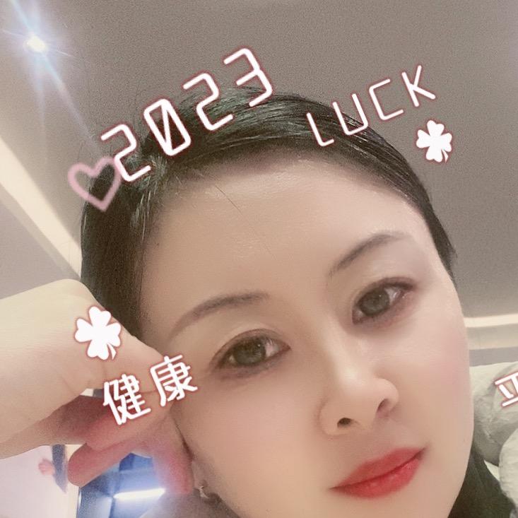 ＜梦蓝依＞好物在橱窗