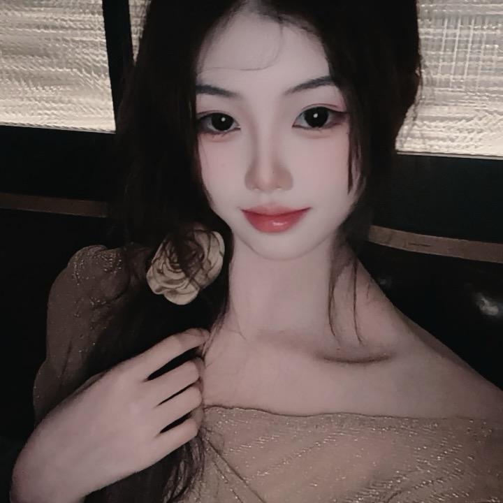 小汐吃不饱
