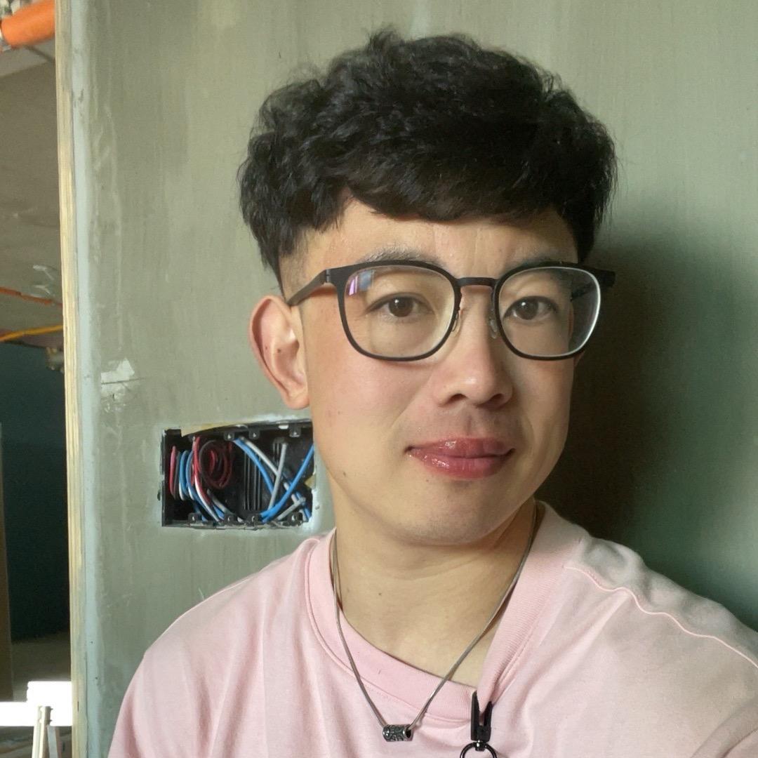 海阳小威在韩国