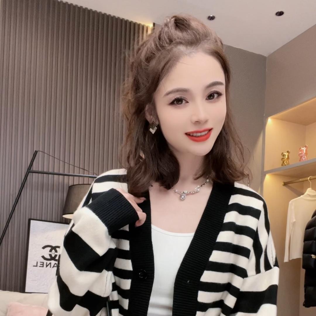 七艺女装（现货号）