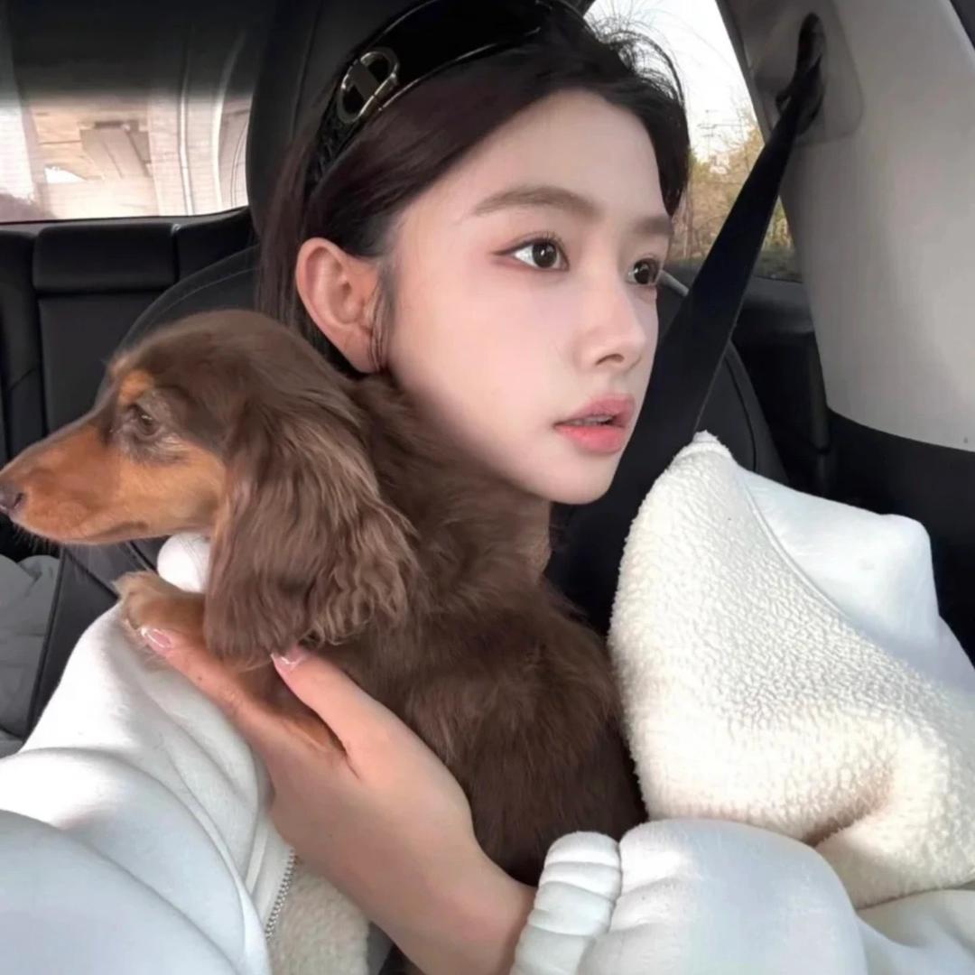 郑州中专丹丹老师