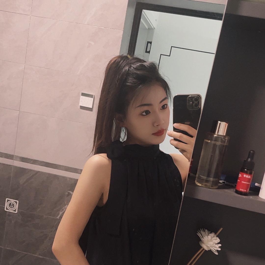 阿闪 。