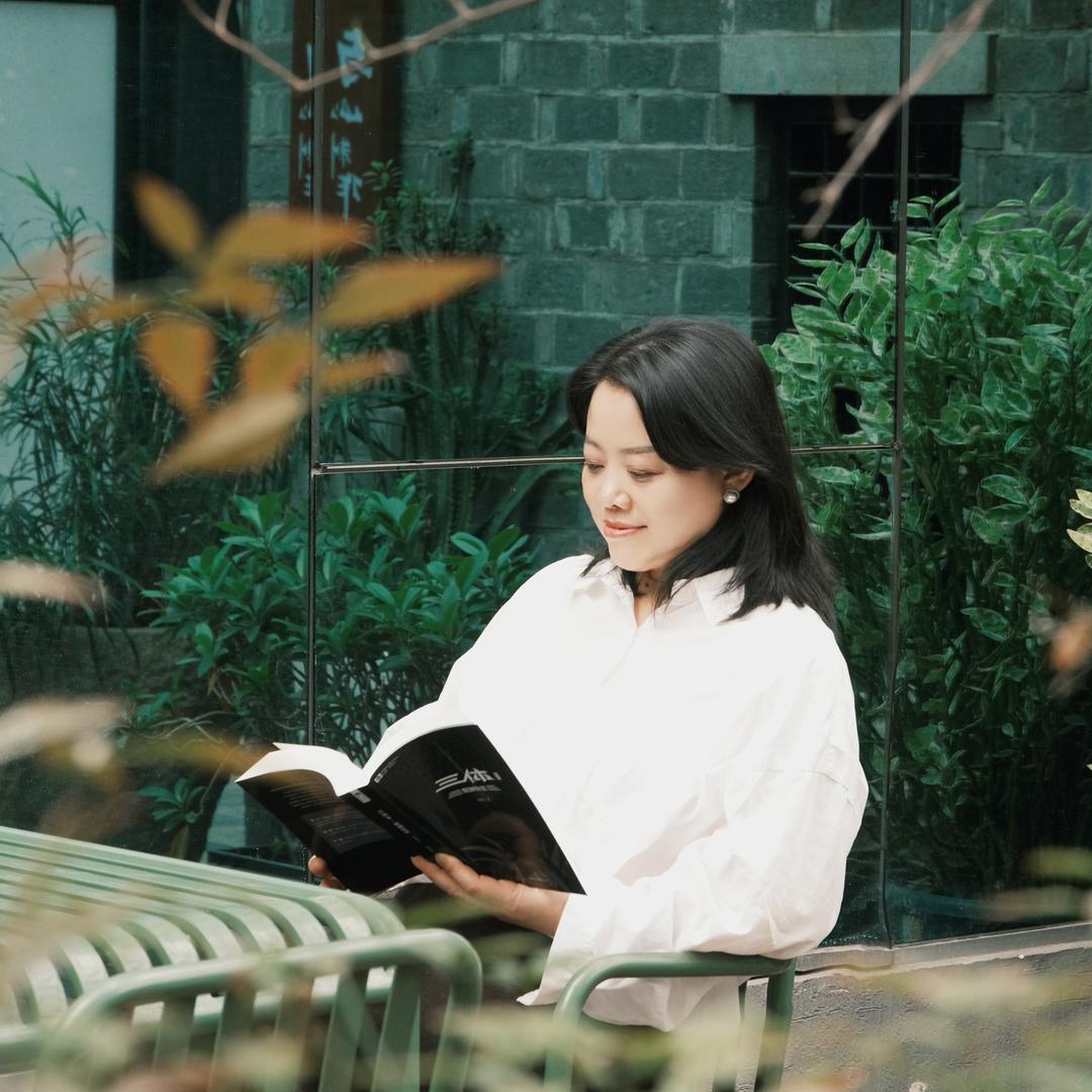 林雅凤·玥丨国广一叶供应商管理部