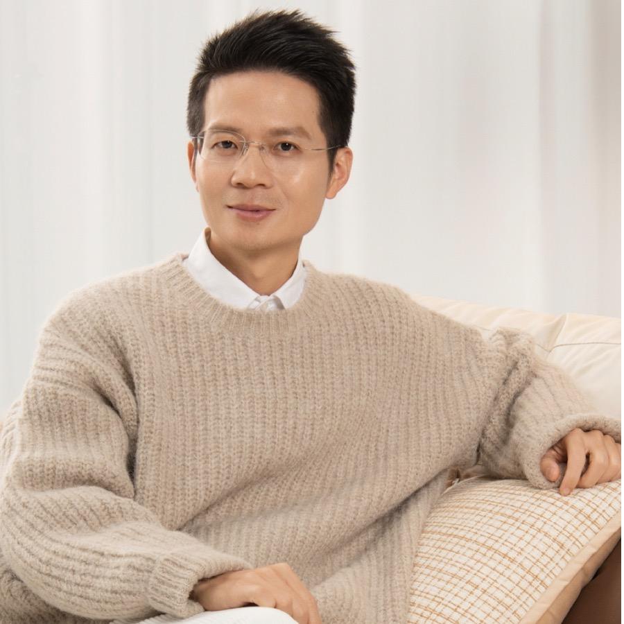 李来斌