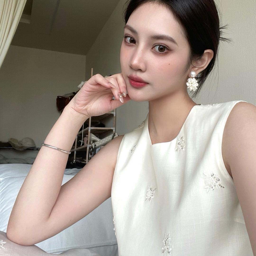 与澜