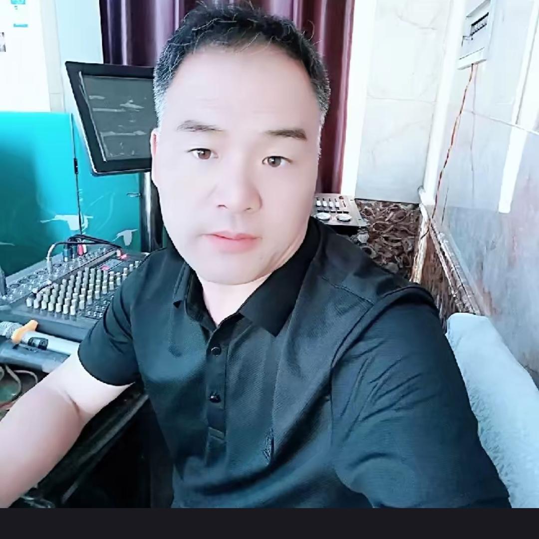卖鱼大叔 爱唱歌