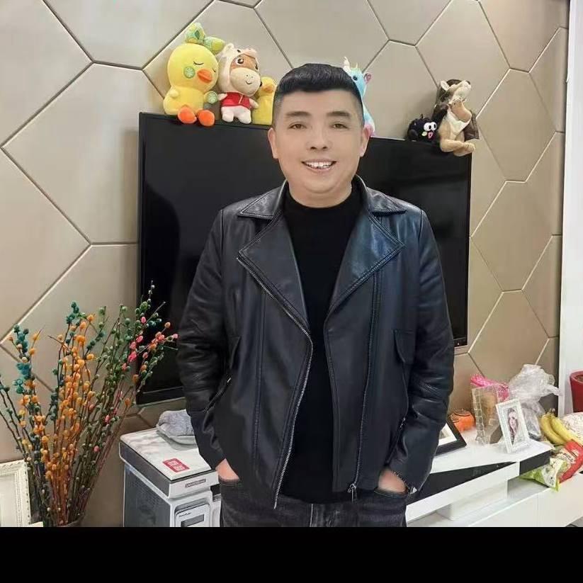 户外草帽哥