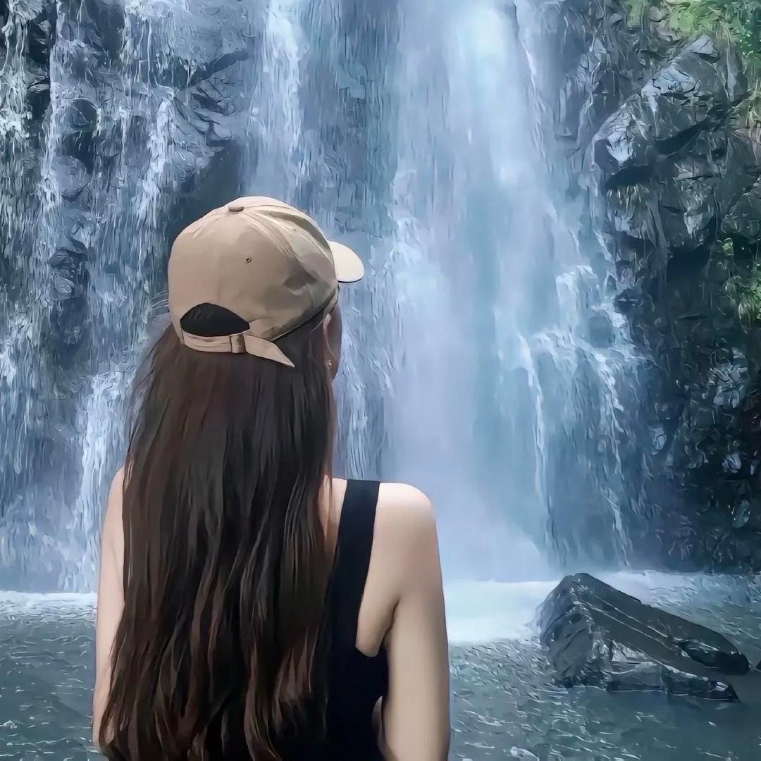 诗诗🧚‍♀️