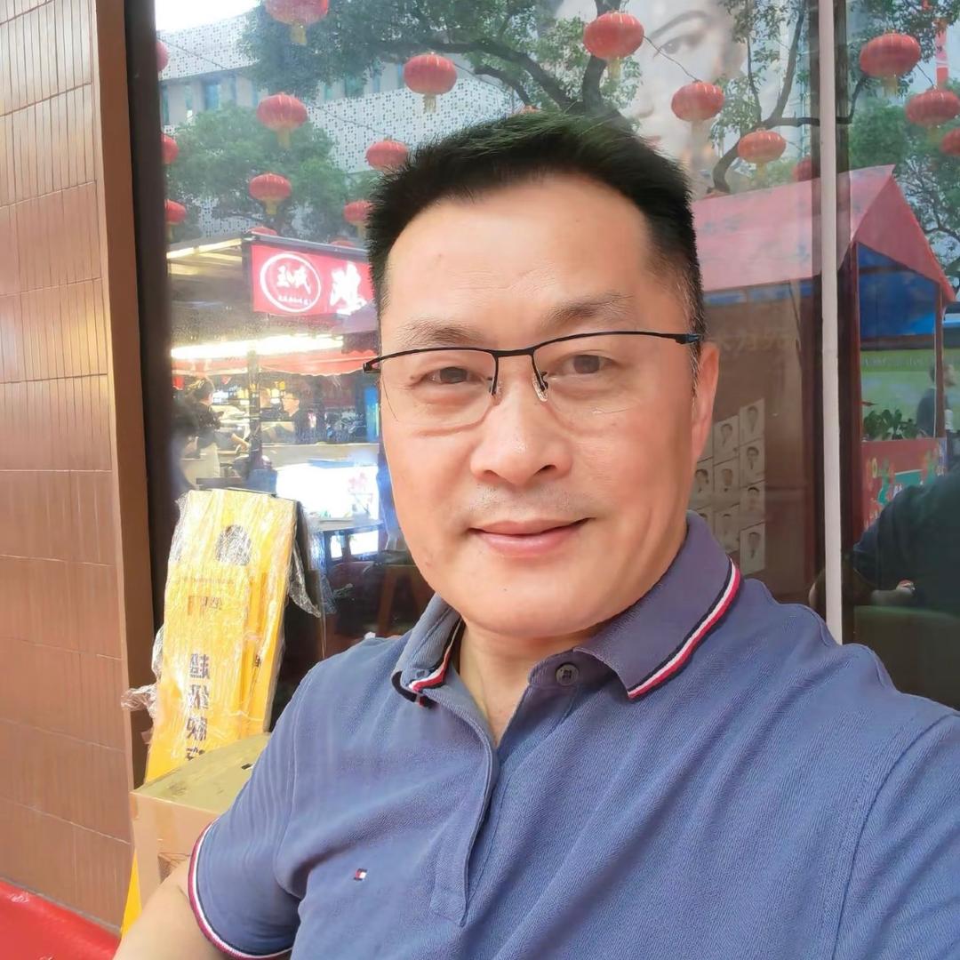 吉林长白山鹿乡老板