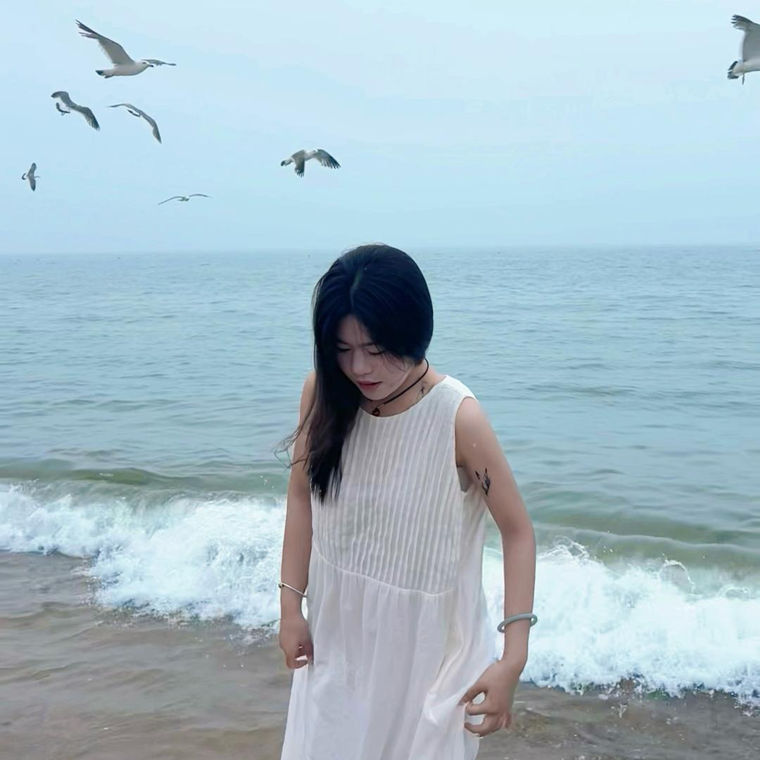 香香.