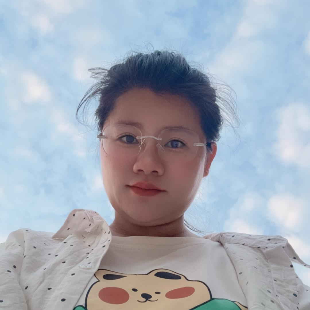 小颖吖
