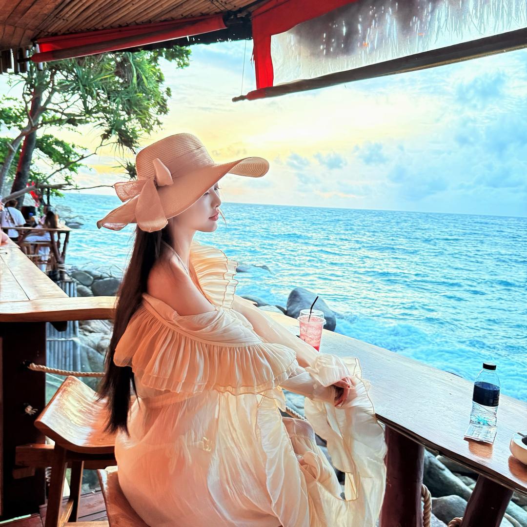 小周周周🦄