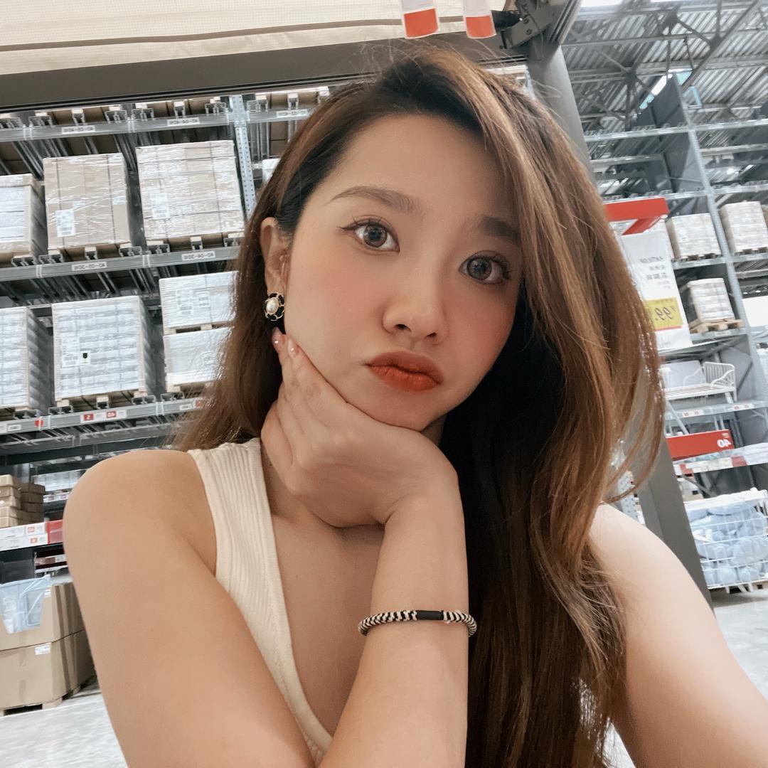 🎀维多利丸子🎀