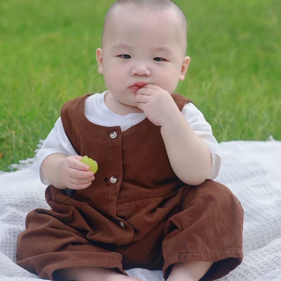 不为往事优，只为余生笑，