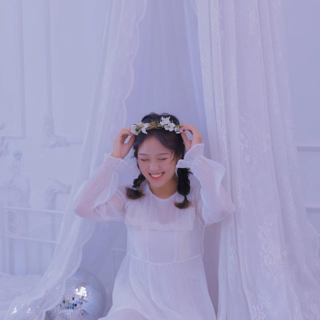 海莉海莉呀