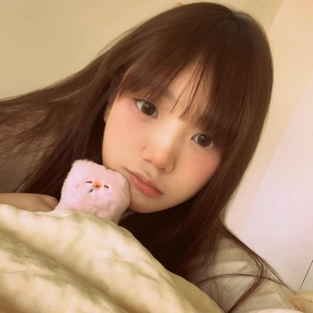 @小茹没有齐刘海^