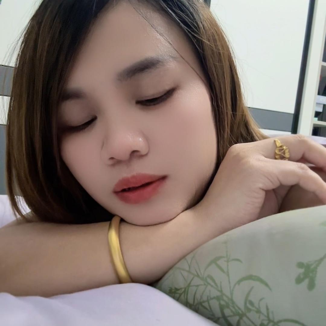 单只蝴蝶