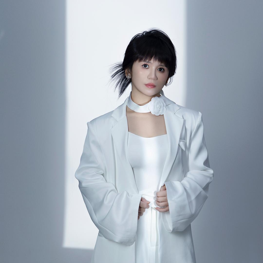 大竹.白透亮壹姐