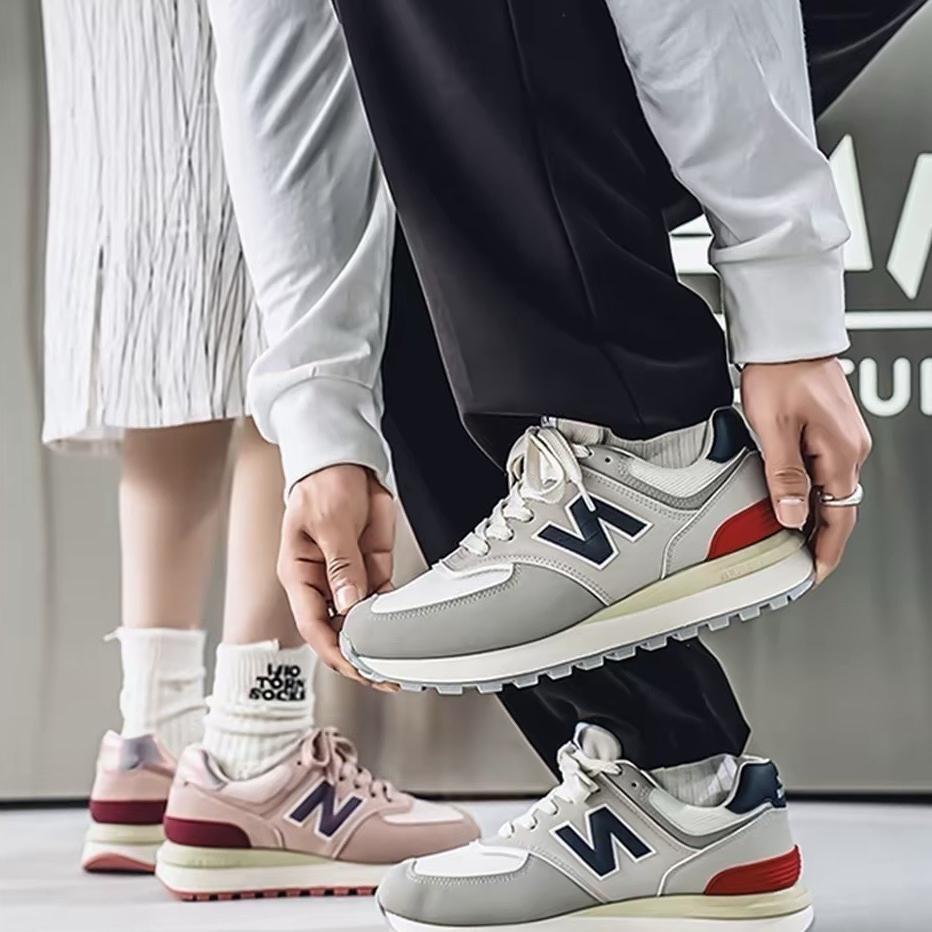 舞阳爆款透气运动鞋