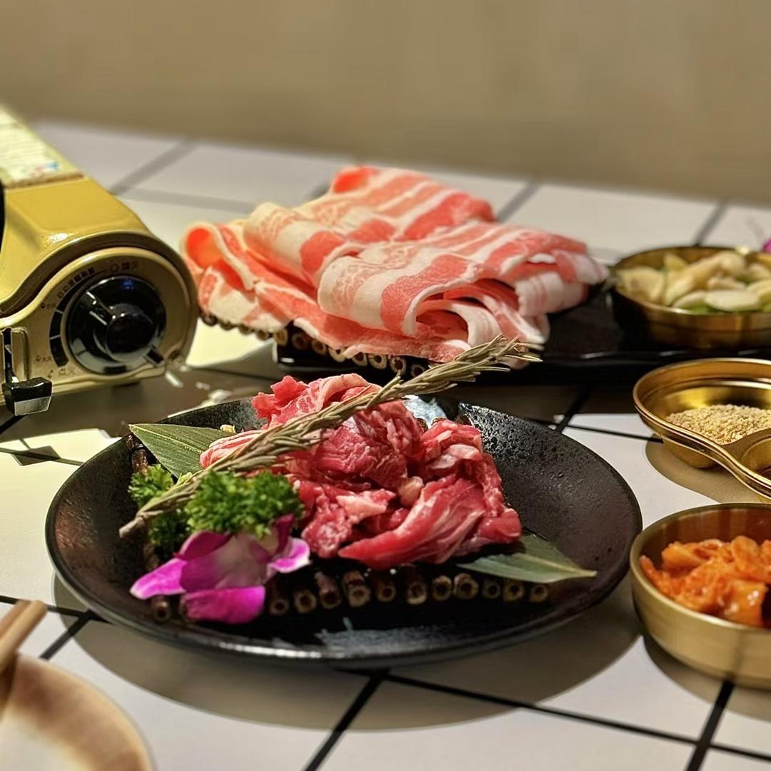 西西巷子里地摊烤肉