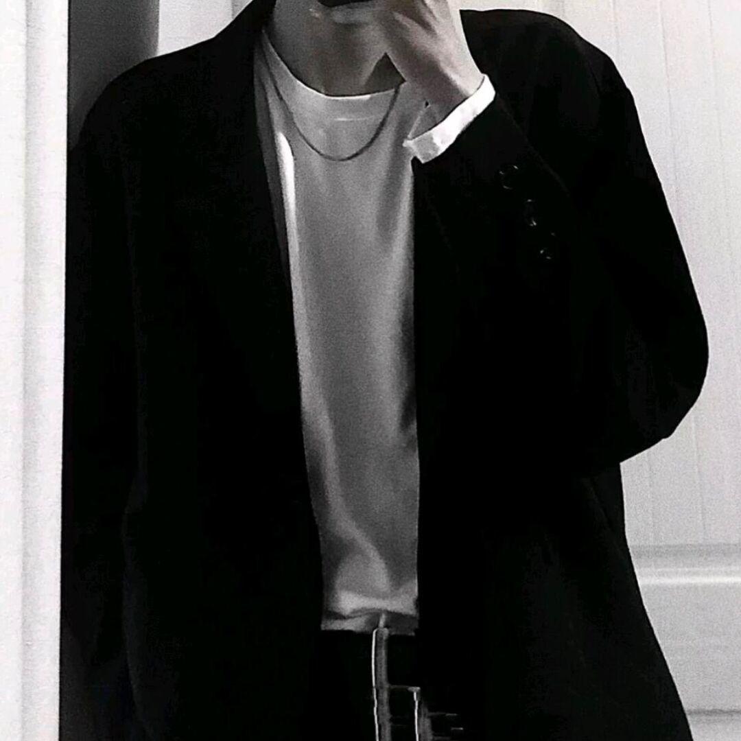 忆闻初久.