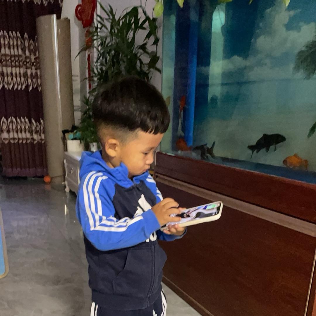 爷们。 7月15号的头像