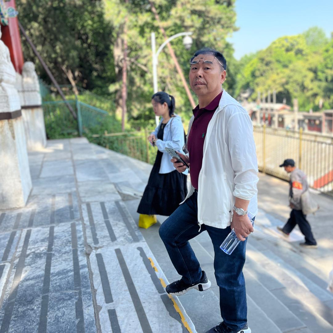 老兵在歌唱
