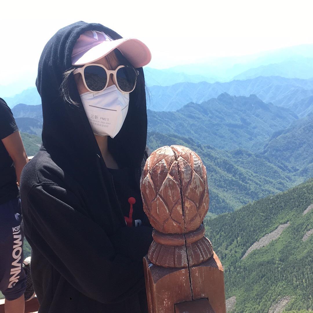 黄金石头