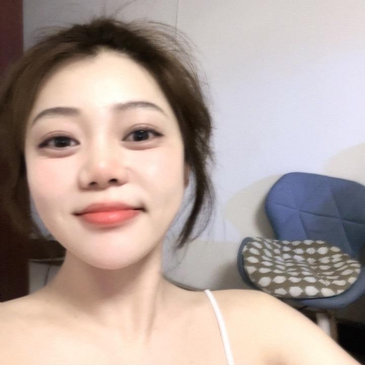 ෆ