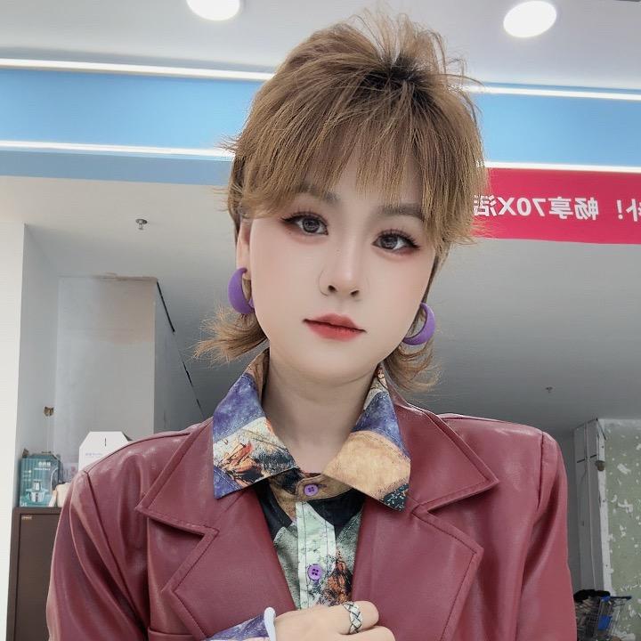 Mai 手机的凌姐姐