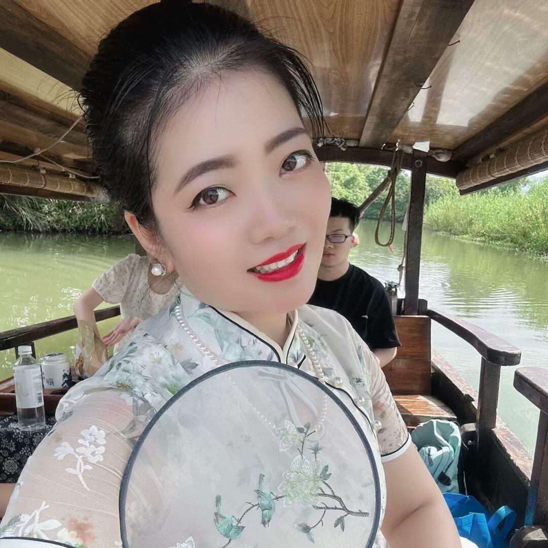 主持导游王丽丽